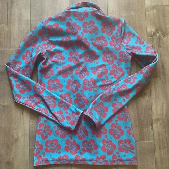 NWT Frankie’s Bikinis Nova Terry Floral Long Sleeve Button Up Blue Magic Sz S - Picture 9 of 9